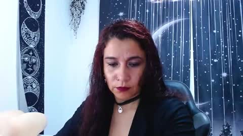 Snapshot of hikaryfire chatting on 10.07.25 hikaryfire online show from 10.07.25