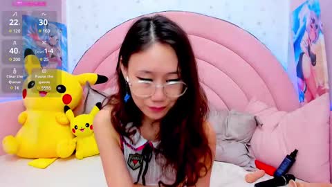 Hikori online show from 03.11.25