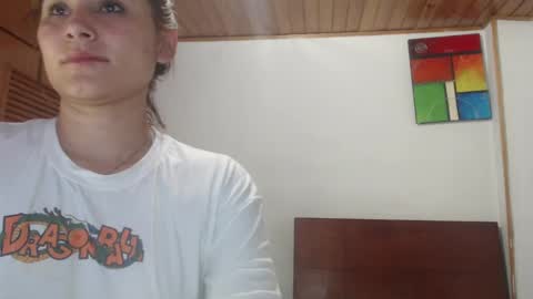 hilaril18 online show from 01.16.25