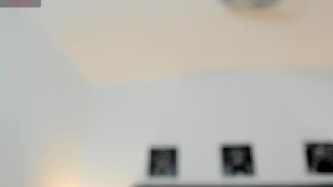 hilary_tailor online show from 02.04.26