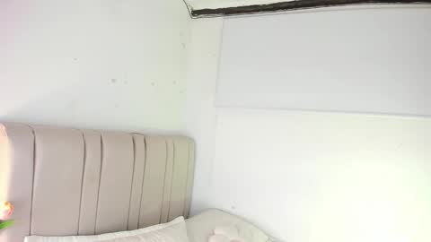 Hila online show from 02.25.26