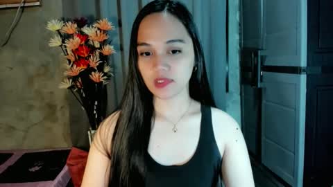 hilarymolly online show from 02.20.26