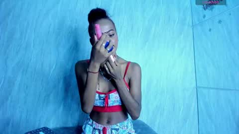 Snapshot of hillary_banks__ chatting on 12.19.24 Hillary online show from 12.19.24