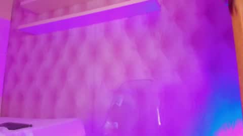 Snapshot of hillary_banks__ chatting on 03.07.25 Hillary online show from 03.07.25