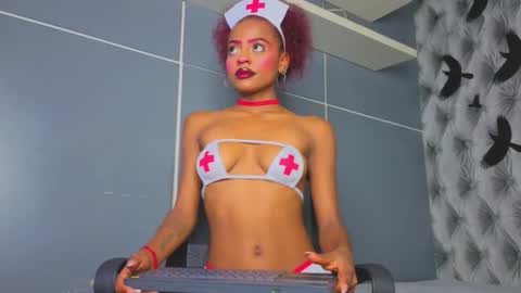 Snapshot of hillary_banks__ chatting on 10.30.25 Hillary online show from 10.30.25