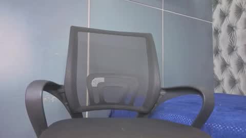 Snapshot of hillary_banks__ chatting on 01.09.26 Hillary online show from 01.09.26