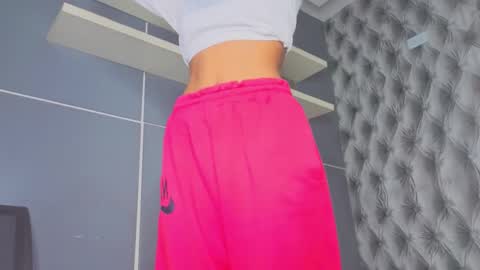 Snapshot of hillary_banks__ chatting on 01.16.26 Hillary online show from 01.16.26