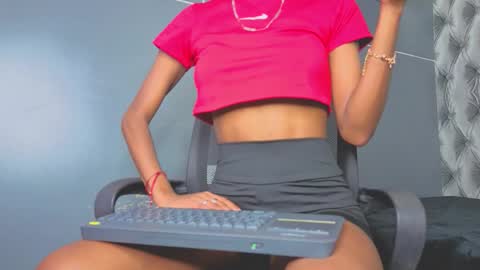 Snapshot of hillary_banks__ chatting on 02.03.26 Hillary online show from 02.03.26