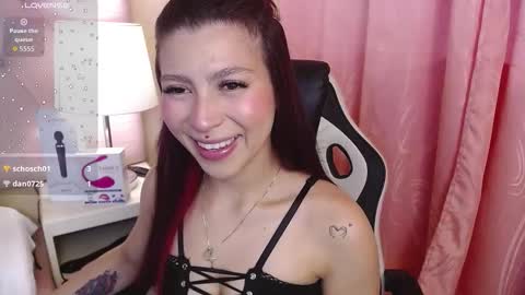 Hillary Thomson online show from 12.04.25