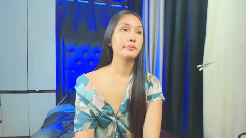 yuricah online show from 11.23.25