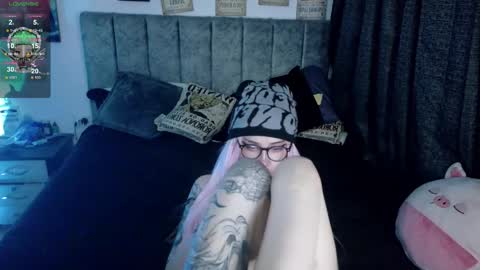 Inori Independent model online show from 03.11.26