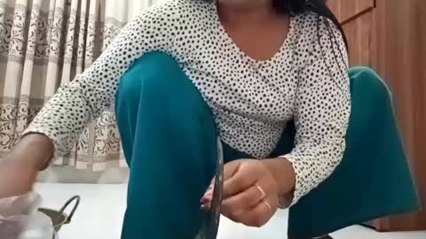 himuhimu22 online show from 02.03.25