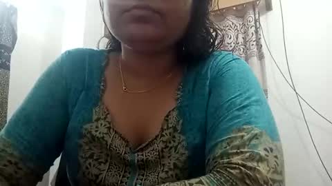 himuhimu22 online show from 09.17.25