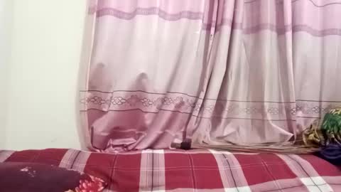 himuhimu22 online show from 10.12.25