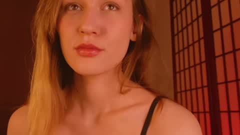 Hina online show from 01.01.25