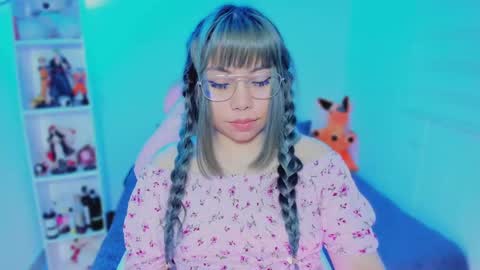 Hinata online show from 02.27.25