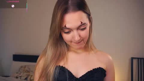 Leya Day Mary Night   PvT Open online show from 10.30.25