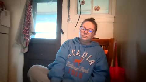 Bella online show from 10.17.25