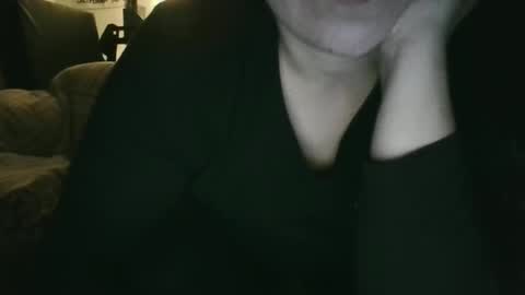 Snapshot of hisnotyours chatting on 11.06.25 Grace online show from 11.06.25