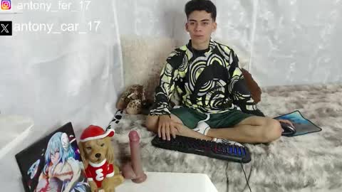 Snapshot of hiso_kai chatting on 11.05.25 Hisokax online show from 11.05.25