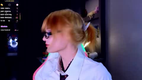 Ella online show from 09.12.25