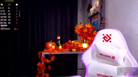 Ella online show from 10.23.25