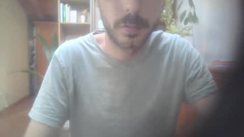 Snapshot of hitmenoww chatting on 09.24.25 hitmenoww online show from 09.24.25