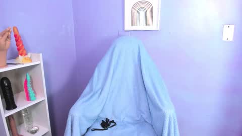 hiyakasudere_ online show from 09.17.25