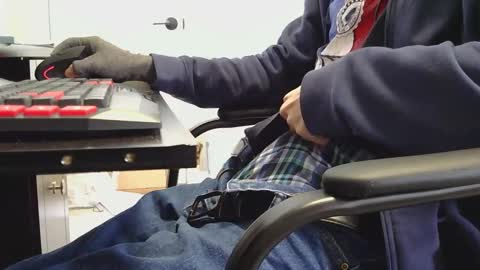 Hentai man online show from 11.28.25