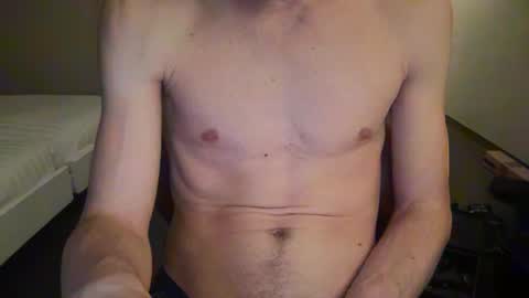 Snapshot of hodler1 chatting on 12.08.24 hodler1 online show from 12.08.24