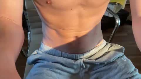 Snapshot of hodler1 chatting on 11.07.25 hodler1 online show from 11.07.25