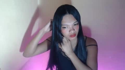 Guinevere3 online show from 03.13.26