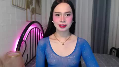 hoelymolly online show from 06.29.26