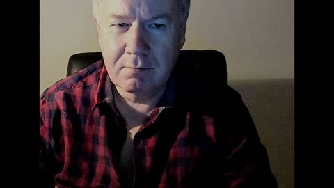 Snapshot of holgerhb53 chatting on 01.28.25 Holger online show from 01.28.25