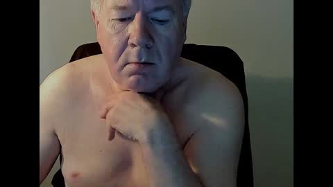 Snapshot of holgerhb53 chatting on 01.30.25 Holger online show from 01.30.25