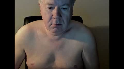Snapshot of holgerhb53 chatting on 02.07.25 Holger online show from 02.07.25