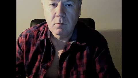 Snapshot of holgerhb53 chatting on 02.07.25 Holger online show from 02.07.25