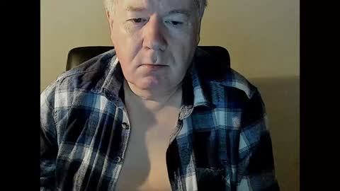 Snapshot of holgerhb53 chatting on 02.08.25 Holger online show from 02.08.25