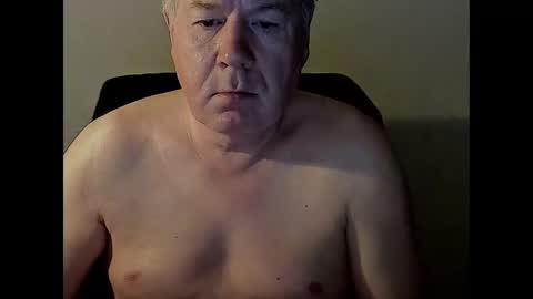 Snapshot of holgerhb53 chatting on 02.12.25 Holger online show from 02.12.25