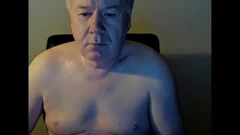 Snapshot of holgerhb53 chatting on 02.13.25 Holger online show from 02.13.25