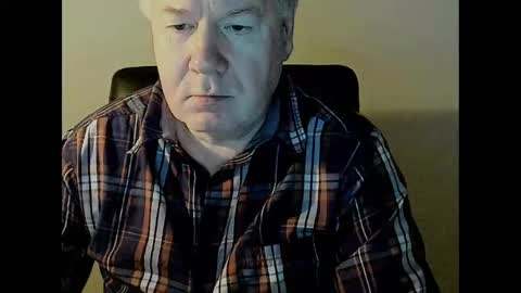 Snapshot of holgerhb53 chatting on 02.24.25 Holger online show from 02.24.25