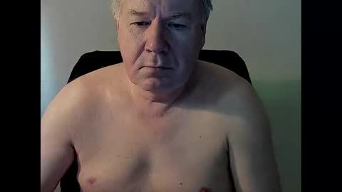 Snapshot of holgerhb53 chatting on 03.04.25 Holger online show from 03.04.25