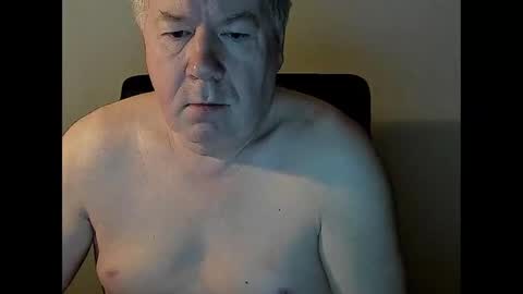 Snapshot of holgerhb53 chatting on 03.08.25 Holger online show from 03.08.25