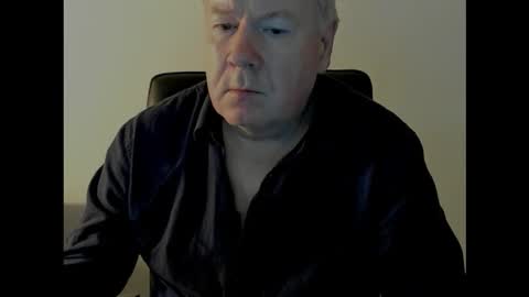 Snapshot of holgerhb53 chatting on 09.15.25 Holger online show from 09.15.25
