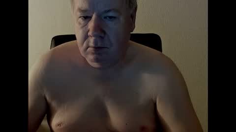 Snapshot of holgerhb53 chatting on 09.20.25 Holger online show from 09.20.25