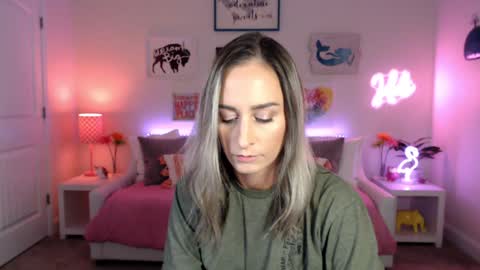 Holi Hurricane online show from 10.23.25