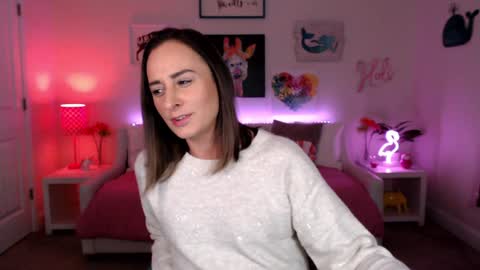 Snapshot of holihurricane chatting on 02.04.26 Holi Hurricane online show from 02.04.26