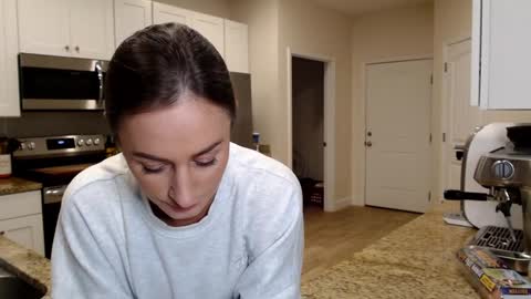 Snapshot of holihurricane chatting on 02.13.26 Holi Hurricane online show from 02.13.26