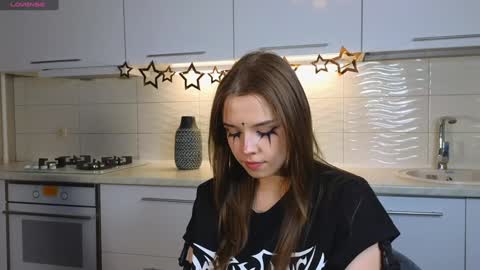 Lux online show from 01.28.25