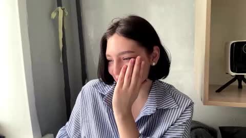 Snapshot of hollisguerrette chatting on 03.08.26 Sofia online show from 03.08.26